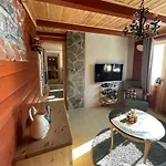 別荘 Secluded Home, With Private *