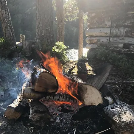 Дом отдыха Secluded Home, With Private Олесунн