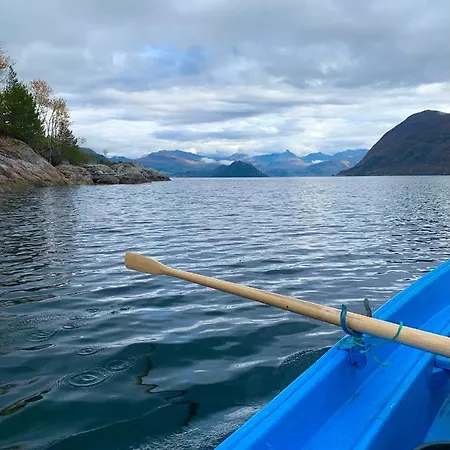 Dom wakacyjny Secluded Home, With Private Ålesund