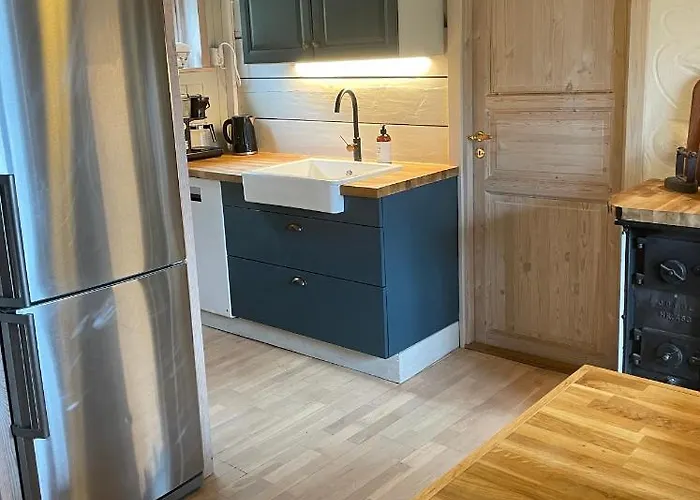 Semesterbostad Secluded Home, With Private Ålesund