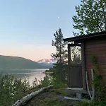 Secluded Home, With Private Tatil Evi *