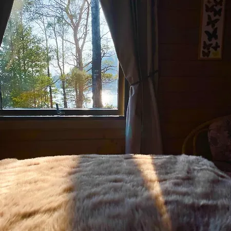 Secluded Home, With Private Feriehus *