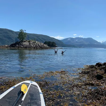 Secluded Home, With Private *