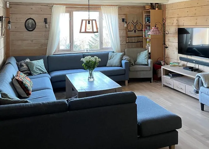 Feriehus Secluded Home, With Private Ålesund